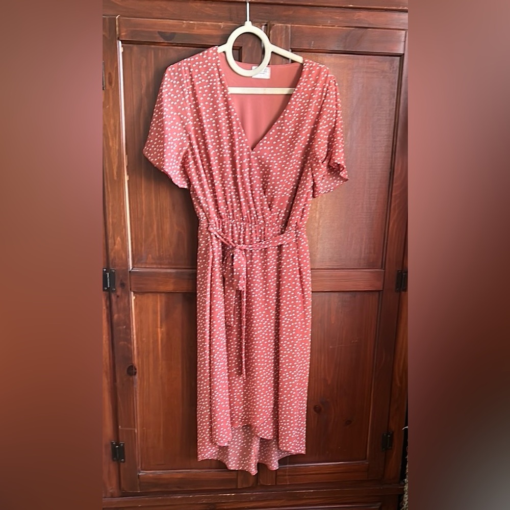 SIENA SKY HIGH LOW POLKA DOT MIDI DRESS